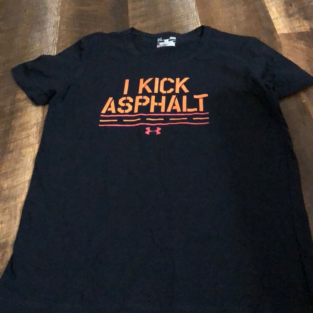 Women’s Under Armour t-shirt